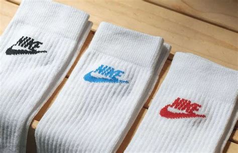 nike socken weiß mydealz|Nike Essential Crew Socken 3er Pack für nur 11,89€ bei BSTN.